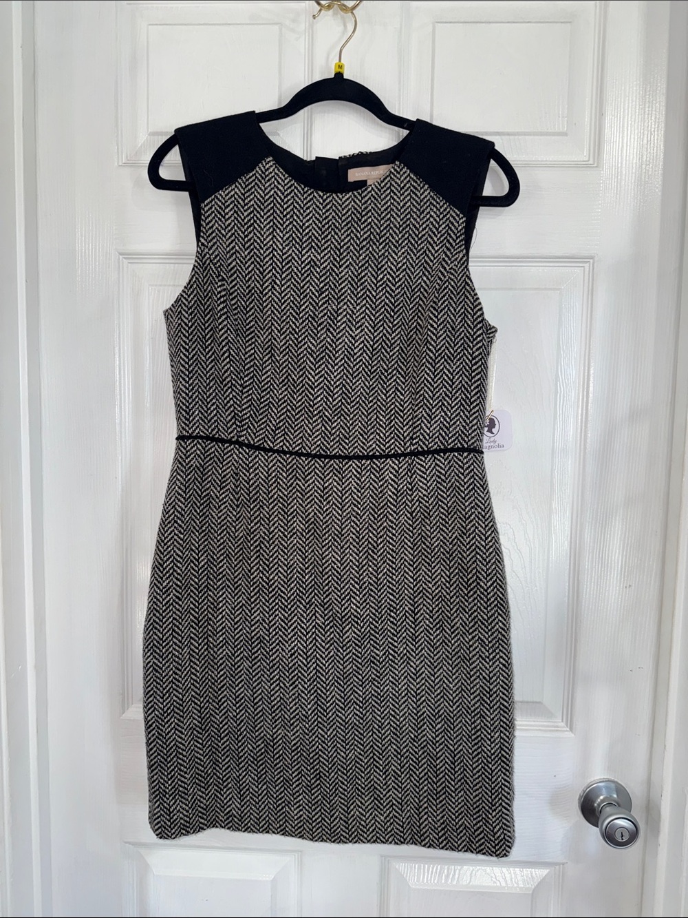 Sleeveless Herringbone Sheath Dress in Black and White